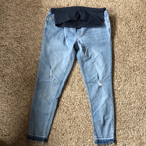 Time and Tru Sz M Maternity Crop Jeans - Picture 1 of 3